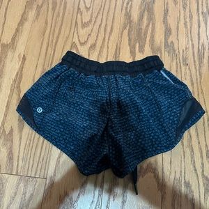 Lululemon shorts sz 4